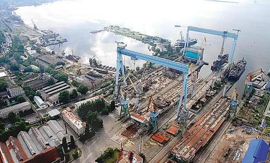 黑海造船厂又名为尼古拉耶夫造船厂,其得名源于所在地区